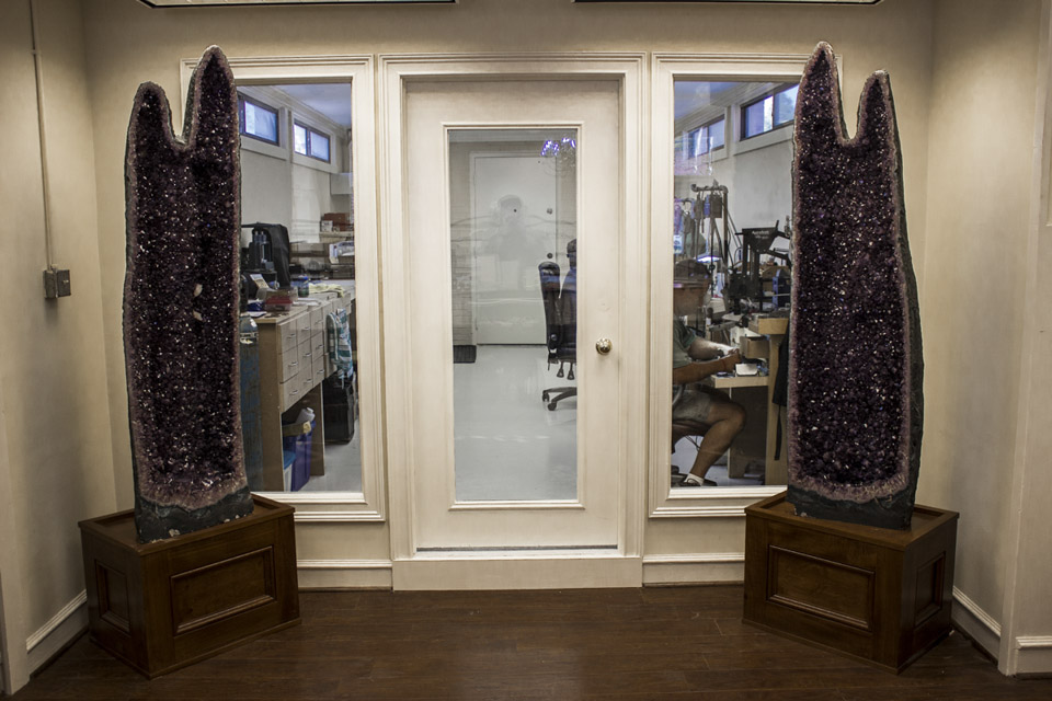 The Main Attraction: A 6 foot tall geode adorns the entrance way to the craftsmen's shop.